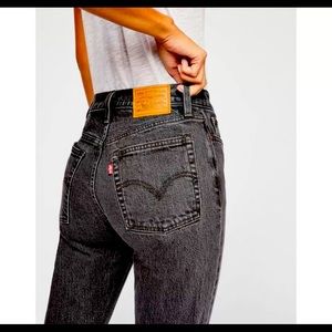 Levi’s wedgie icon